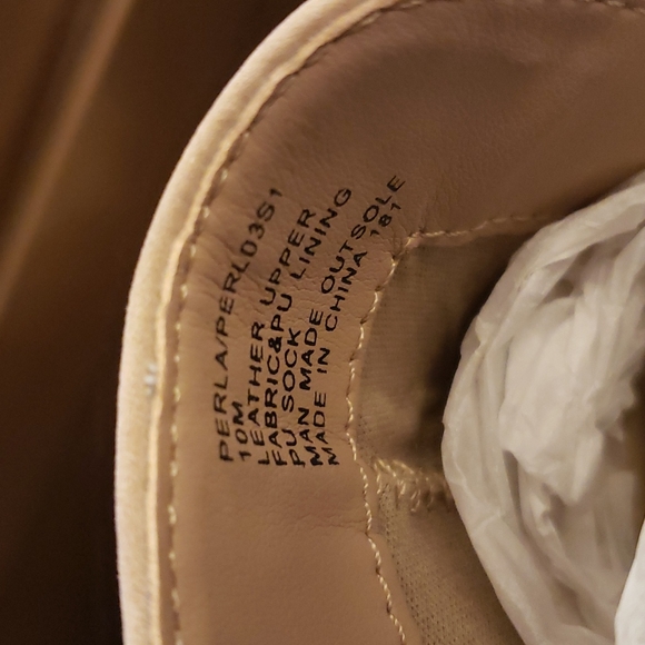 Booties - Picture 6 of 6